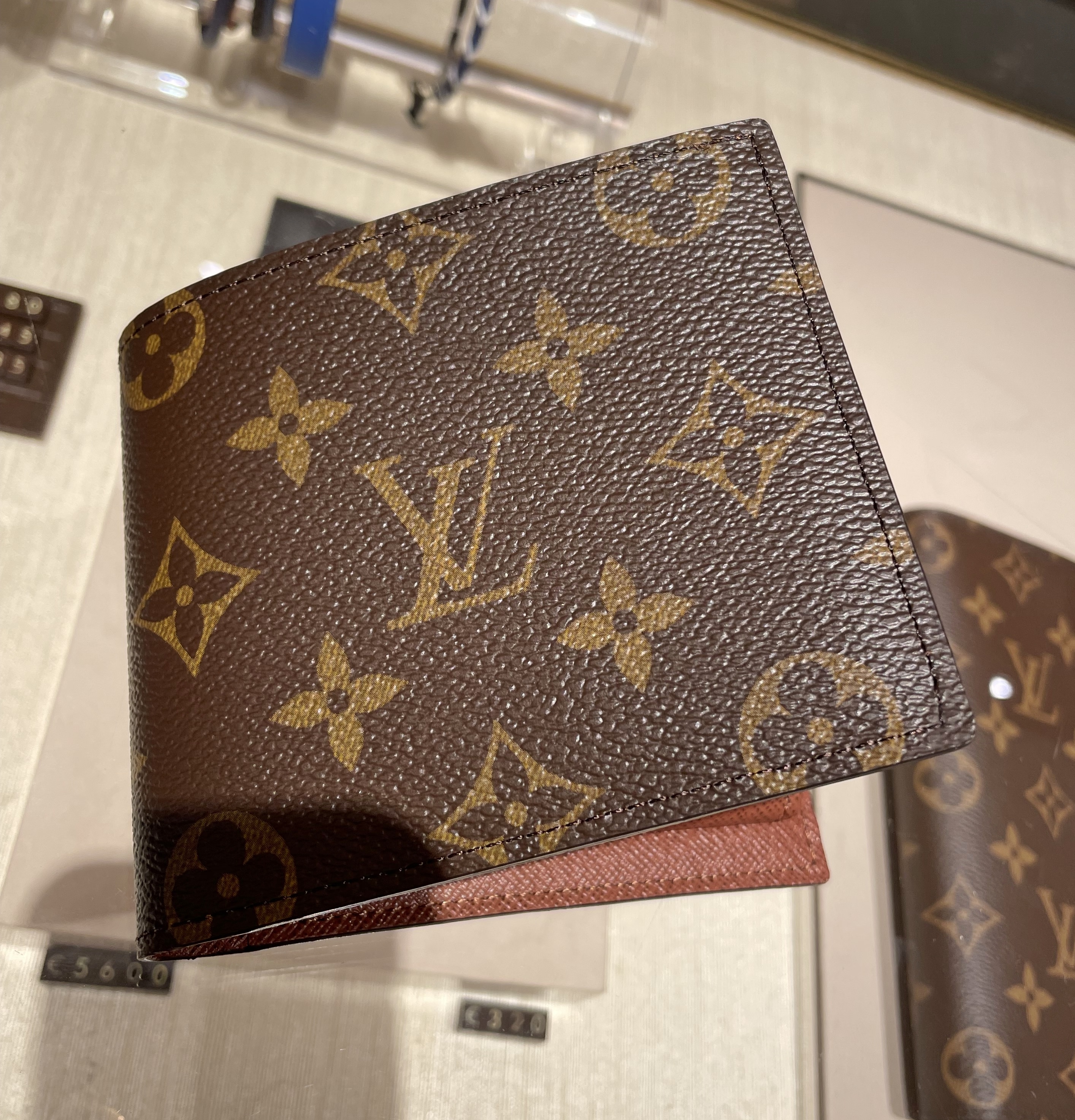 ルイヴィトン ポルトフォイユ マルコNM折りたたみ財布☆関税込み