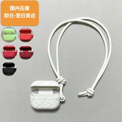 BOTTEGA VENETA AirPods PRO ケース（シリコンストラップ） (BOTTEGA
