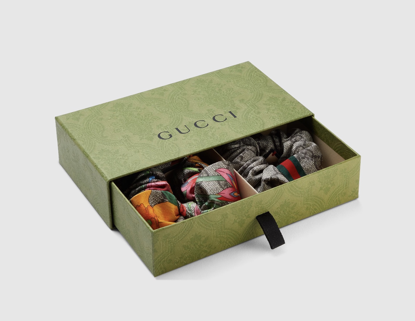 ギフト♪【国内発送☆GUCCI】GGシルク シュシュ セット (GUCCI/ヘア