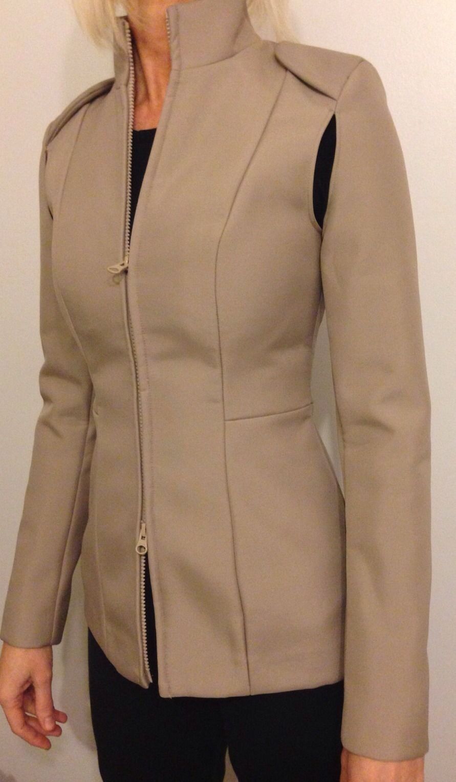 H&M☆マルタンマルジェラ☆コラボ ベージュジャケット (Maison