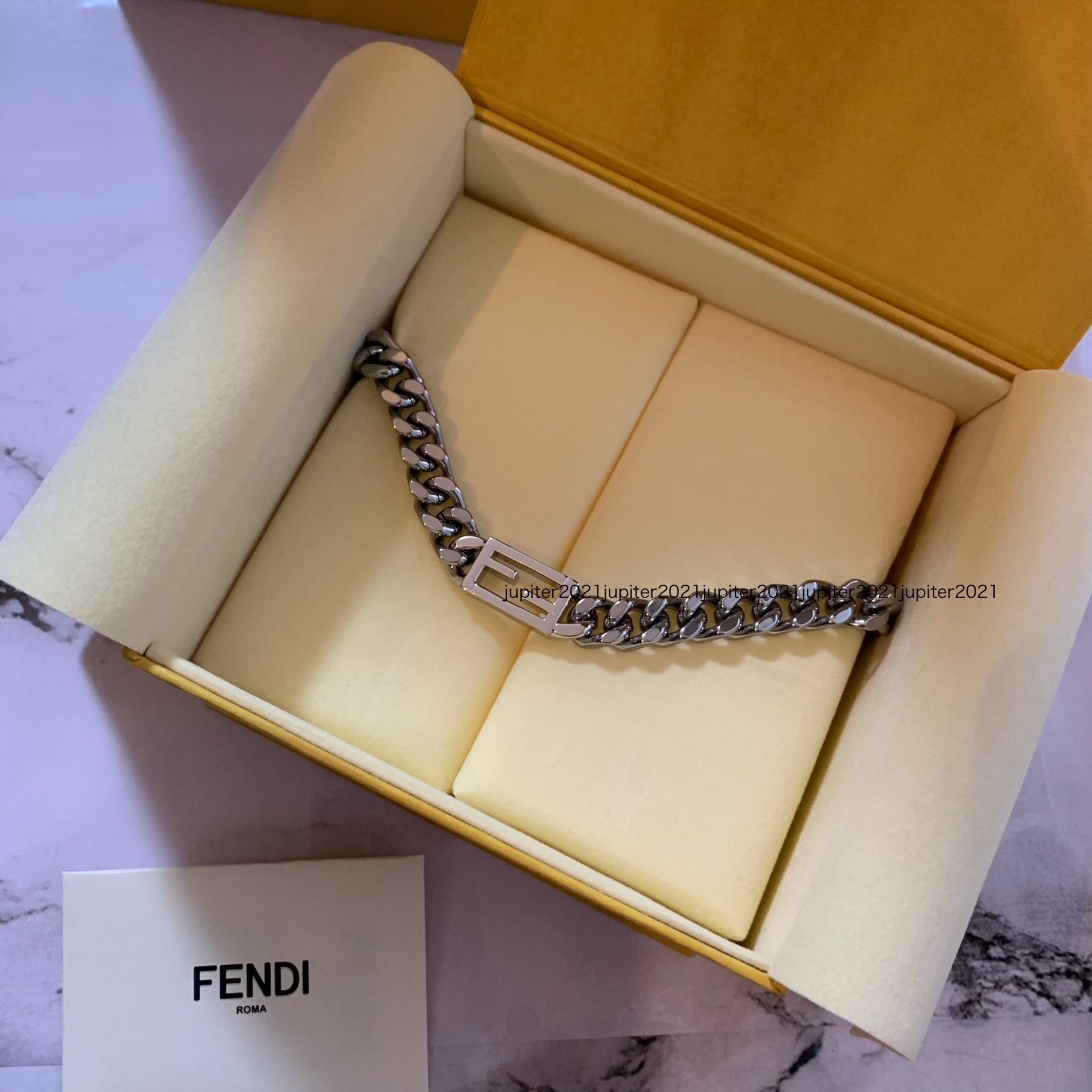 目黒蓮さん着用【国内即発】FENDI バゲット ネックレス＊大人気 (FENDI
