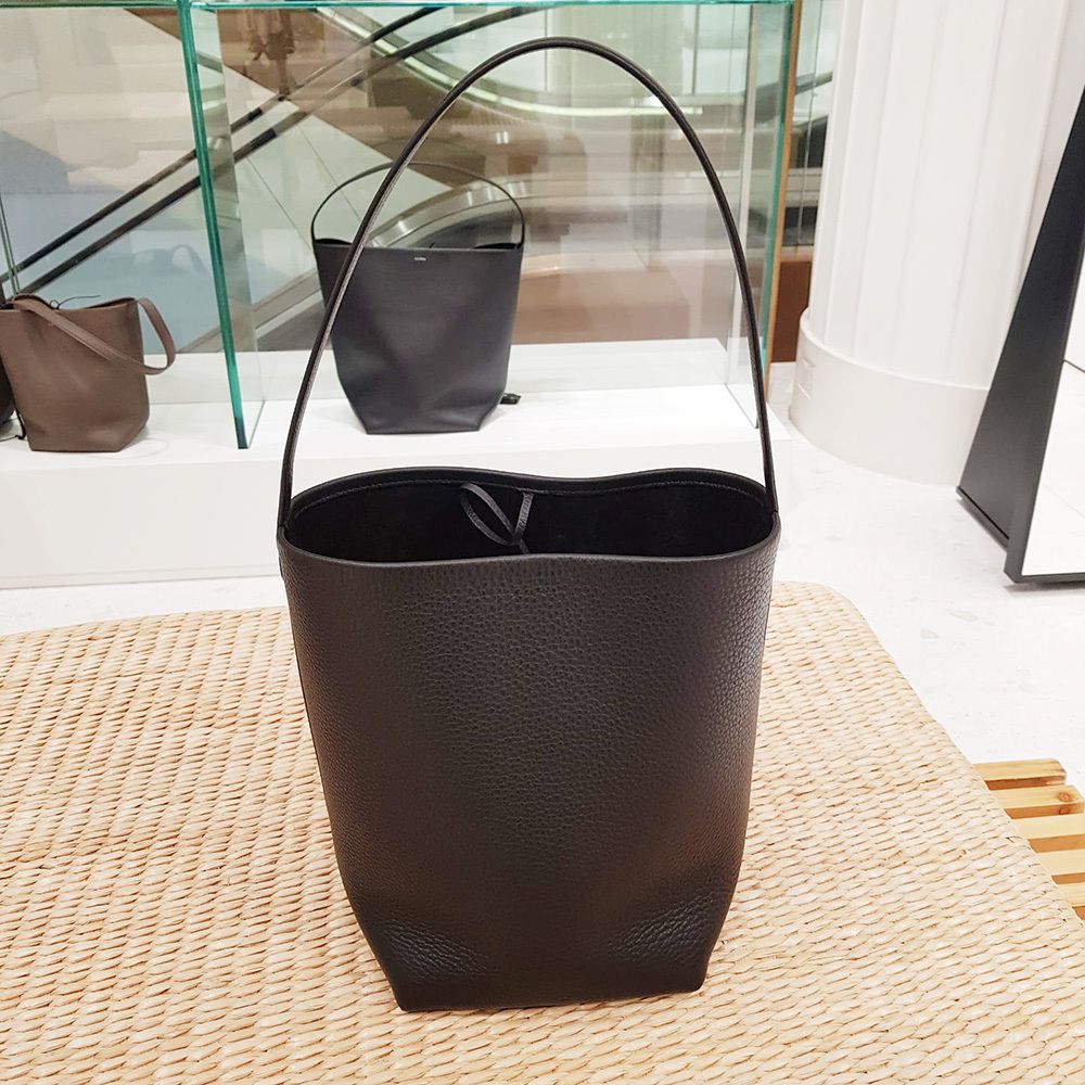 ☆The Row☆ミディアム N/S Park Tote バッグ レザー♪ (The Row