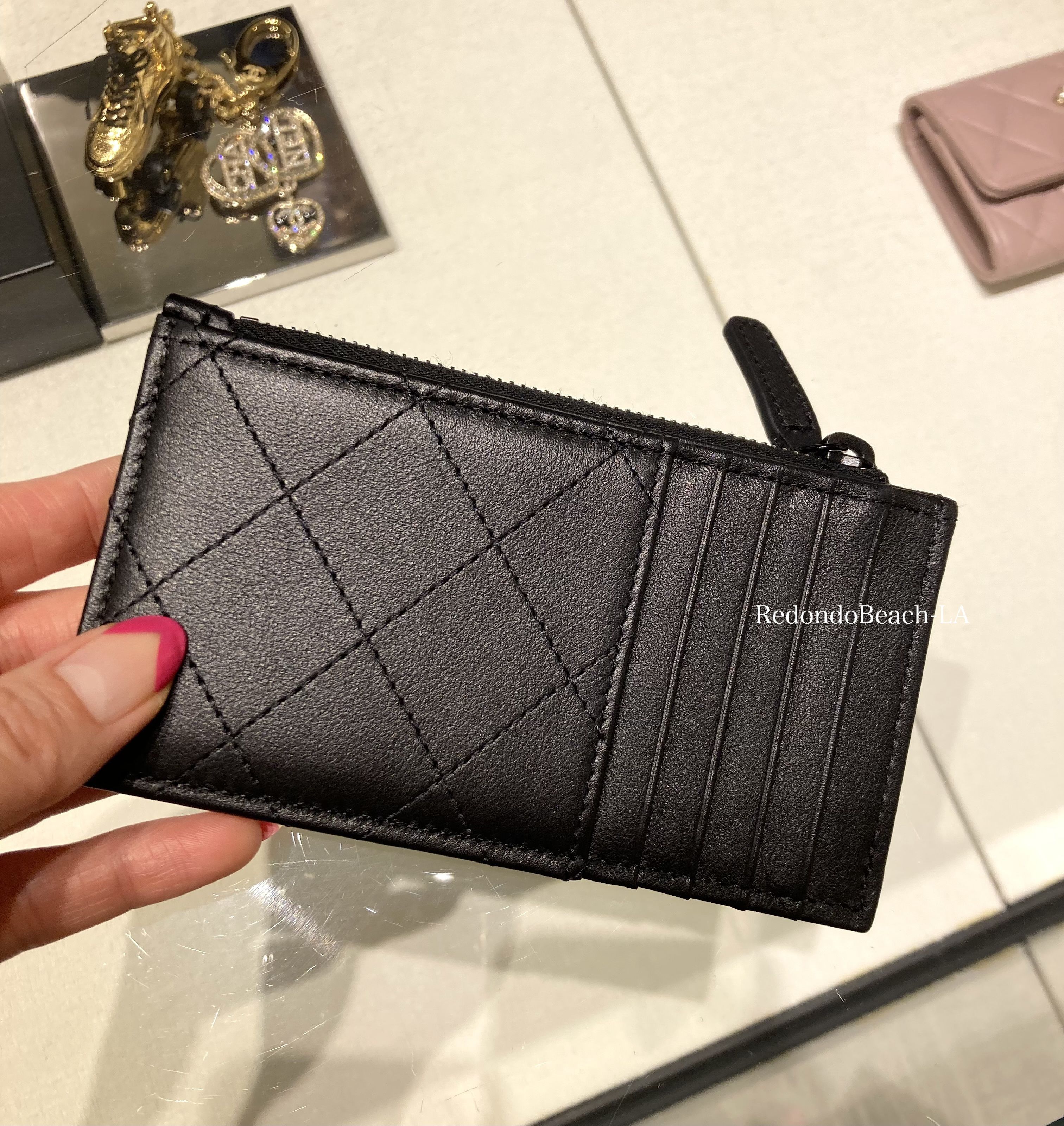 毎日の愛用品に】CHANEL☆フラグメントケース☆ソーブラック (CHANEL