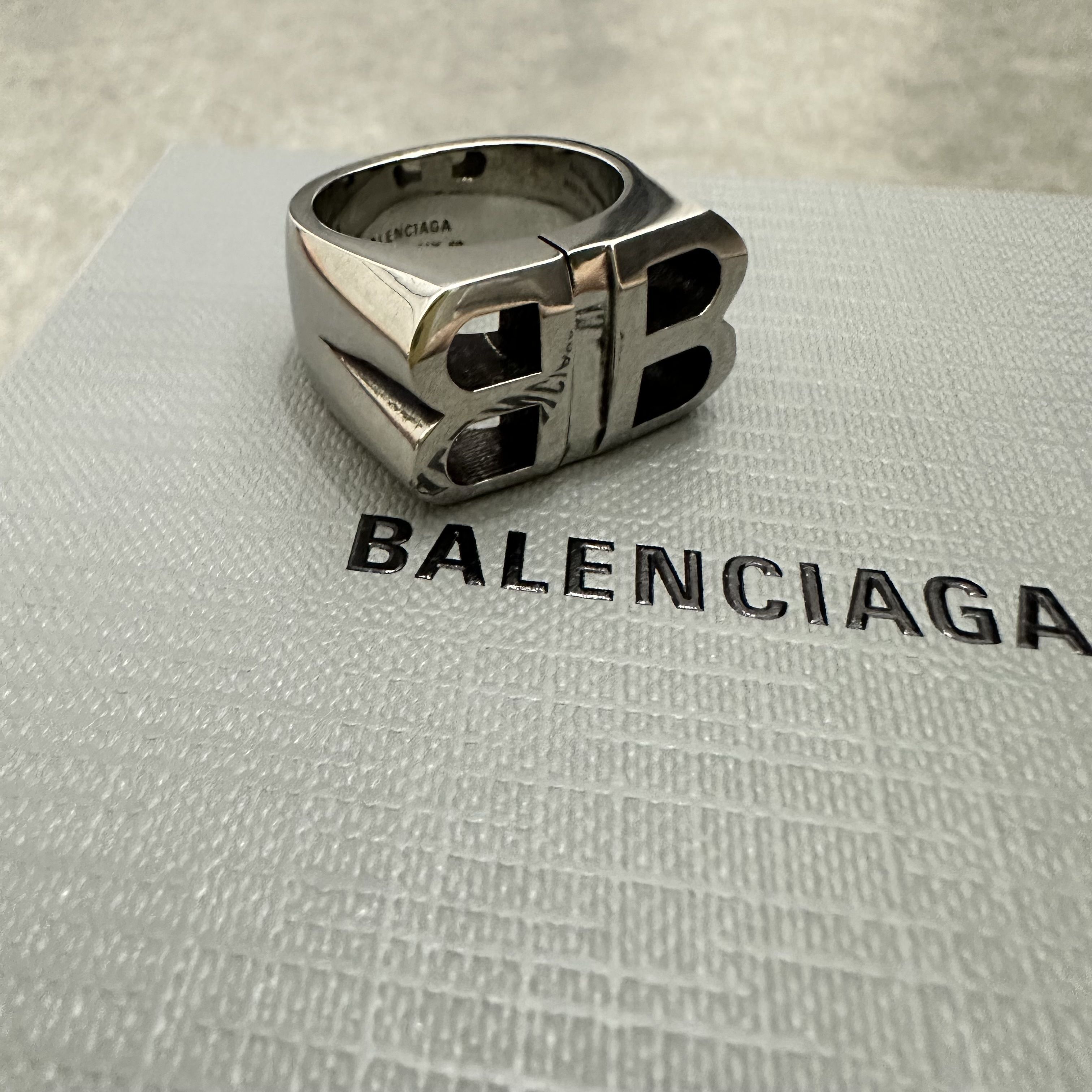 関税込【BALENCIAGA】Pitbull シグネットリング (BALENCIAGA/指輪