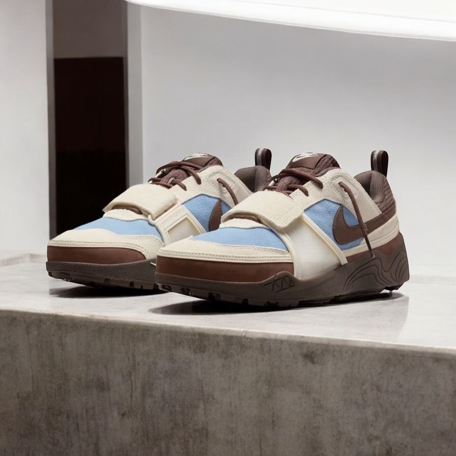 Travis Scott Nike Zoom Field Jaxx Pale Ivory and Leche Blue (Nike