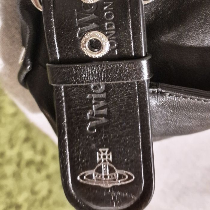 Vivienne Westwood 】Maxime レザークロスボディバッグS (Vivienne