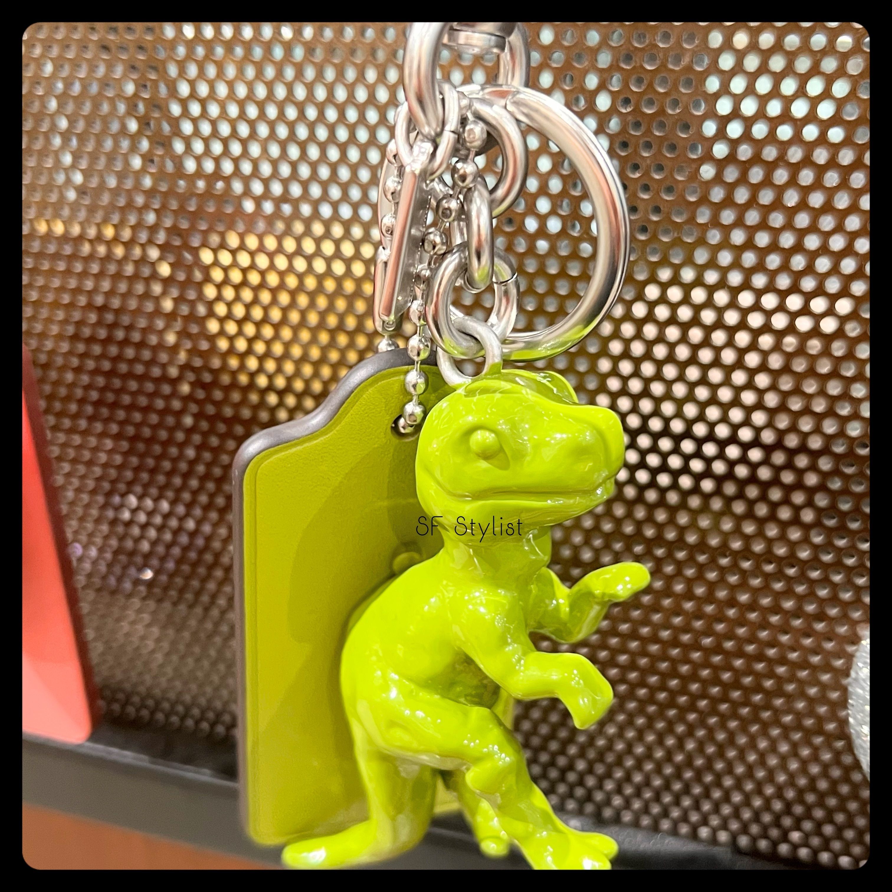 海外限定☆COACH 恐竜 レキシーバッグチャーム キーリング Rexy (Coach