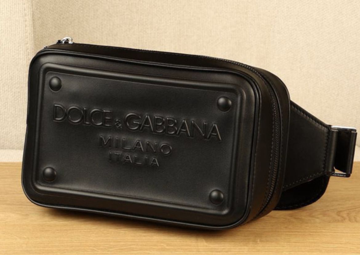 D&G○洗練 岩本照着用 ロゴ入 レザー ウェスト ボディバッグ (Dolce