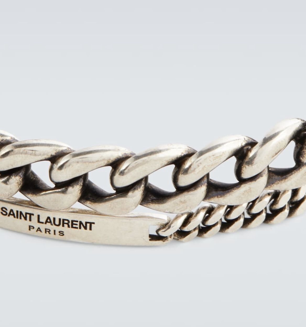 SAINT LAURENT シルバートーン ロゴ カフ ブレスレット 人気 (Saint