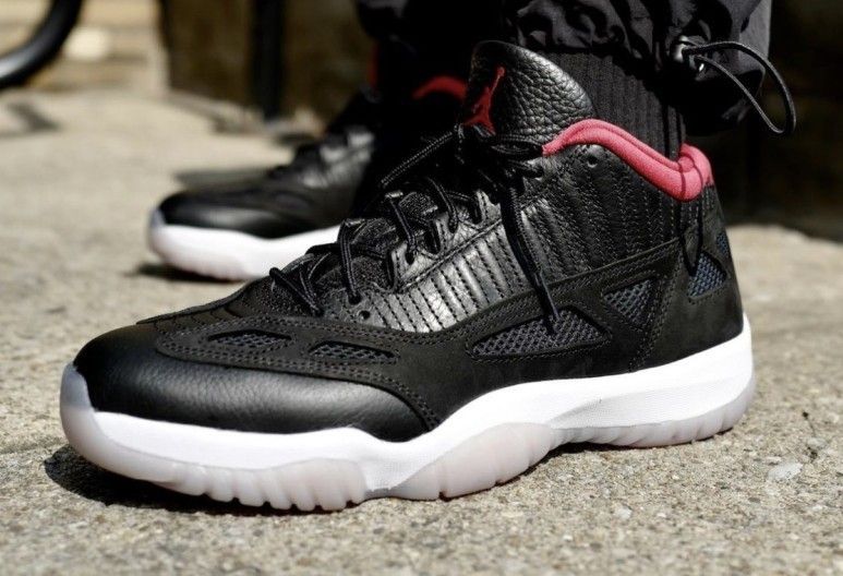 ☆Nike☆AIR JORDAN 11 RETRO LOW IE 