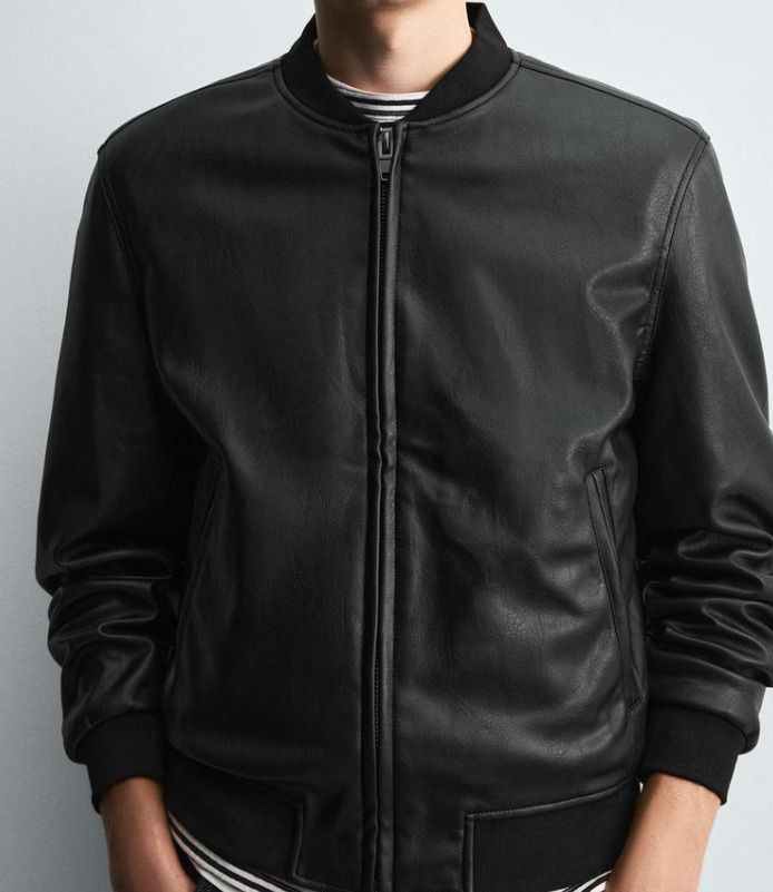 大人気 ☆ZARA(ザラ)☆定番 フェイクレザー ボンバージャケット (ZARA