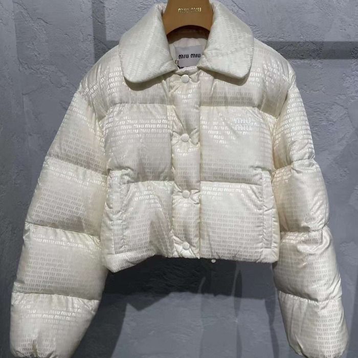 ☆MiuMiu☆ Re-Nylon ショートダウンジャケット (MiuMiu/ダウン