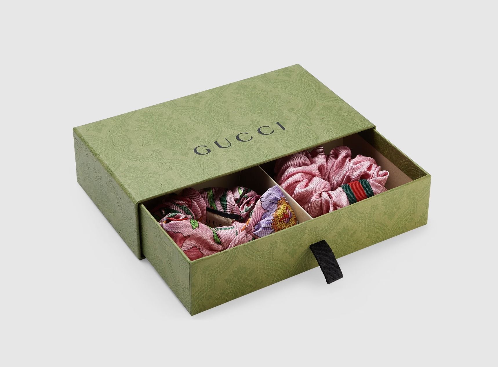 ギフト♪【国内発送☆GUCCI】GGシルク シュシュ セット (GUCCI/ヘア