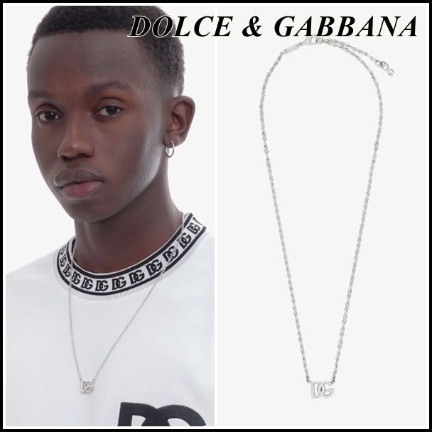 関税込】人気◇DOLCE & GABBANA ドルガバ◇DCロゴ ネックレス (Dolce