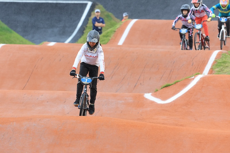 UCI2024BMXレーシングワールドチャレンジ 小泉千紗が完全優勝で連覇を