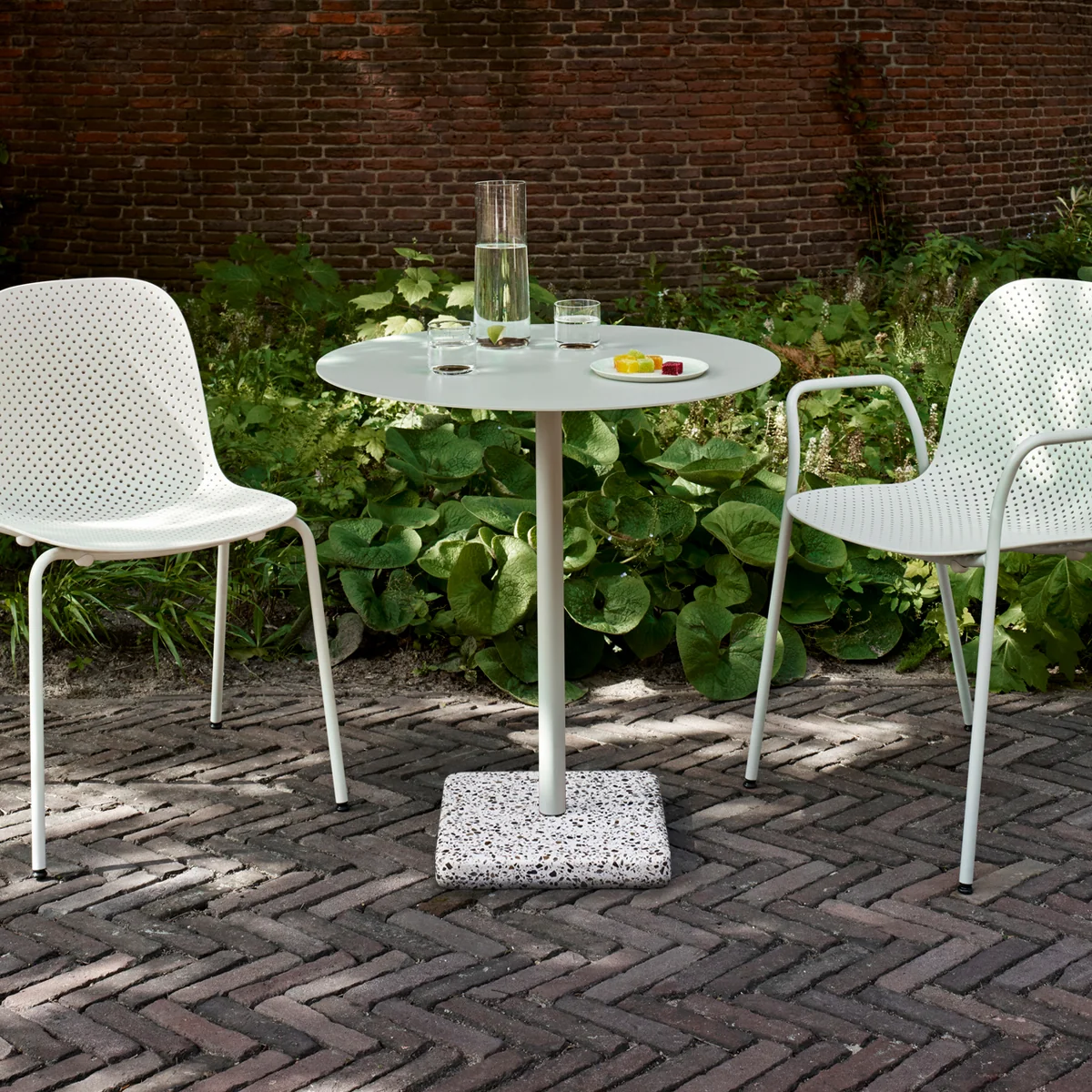 HAY - Terrazzo Table (round) | Connox
