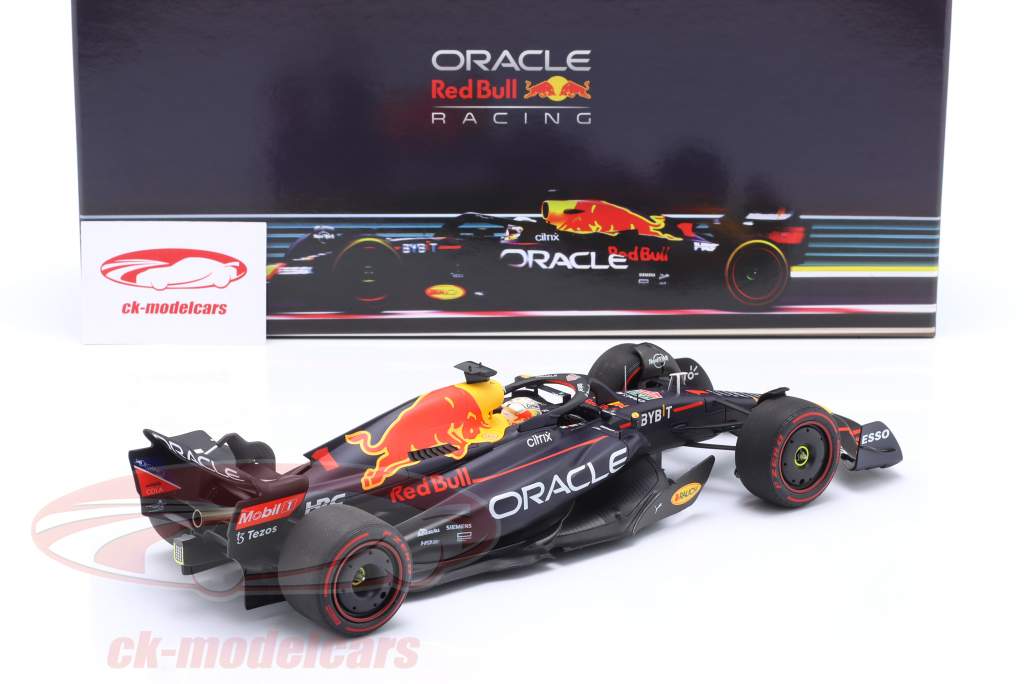 Minichamps 1:18 Max Verstappen Red Bull RB18 #1 Winner Hungary GP