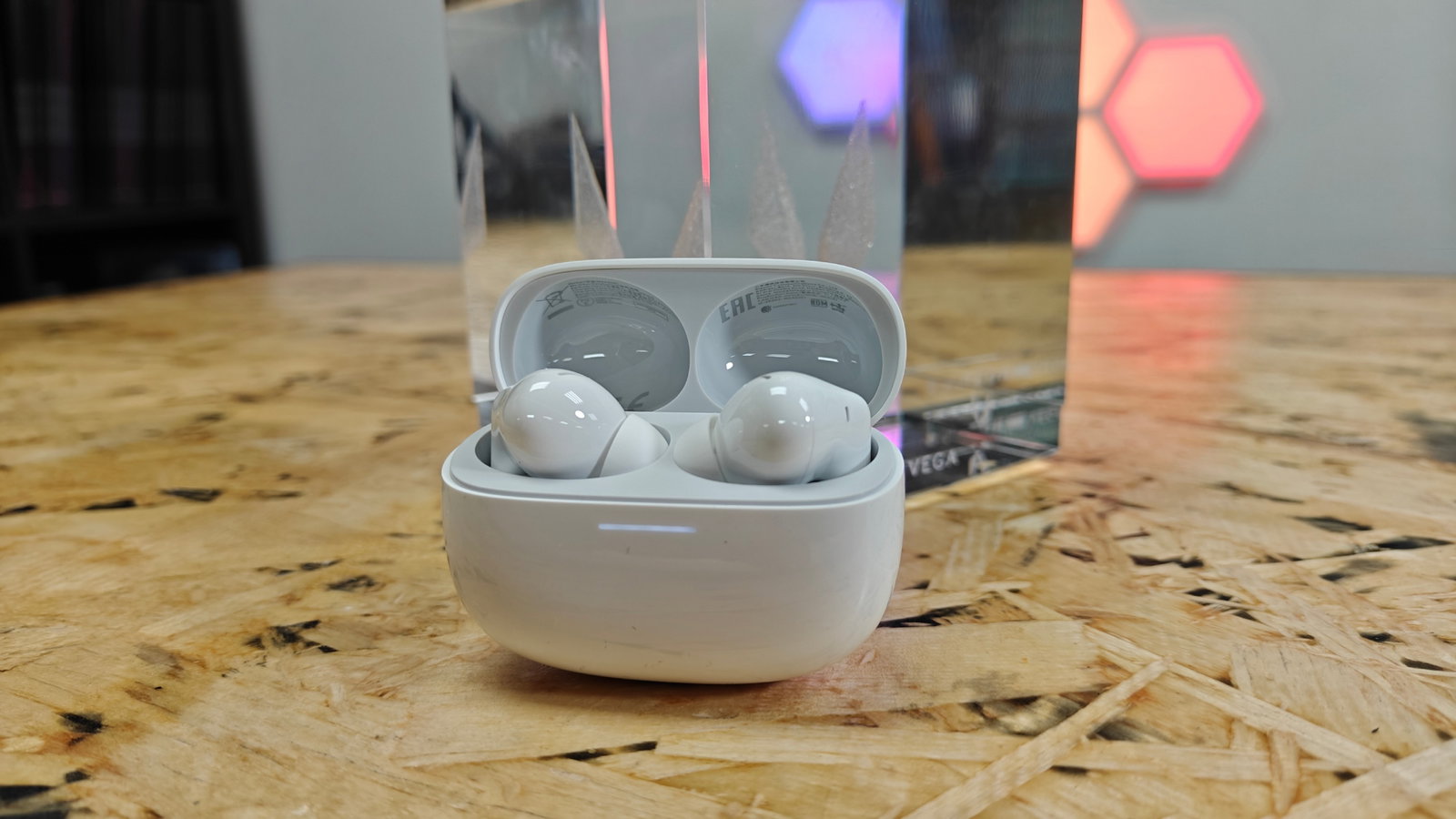 Redmi Buds 6 Pro Earbuds Review - CGMagazine