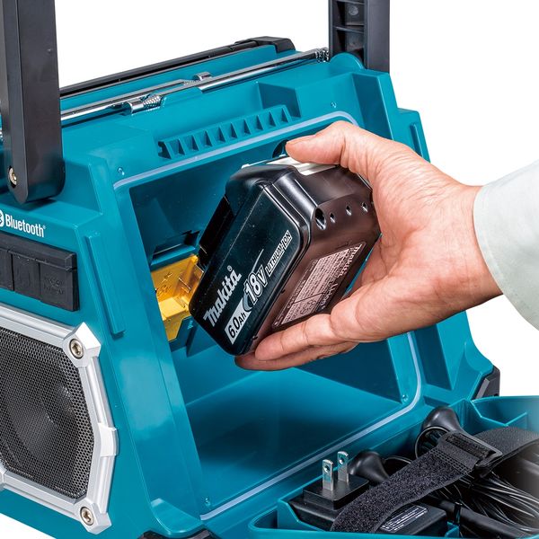 マキタ 充電式テレビ makita TV100 10インチ 防水4級 AM/FMラジオ