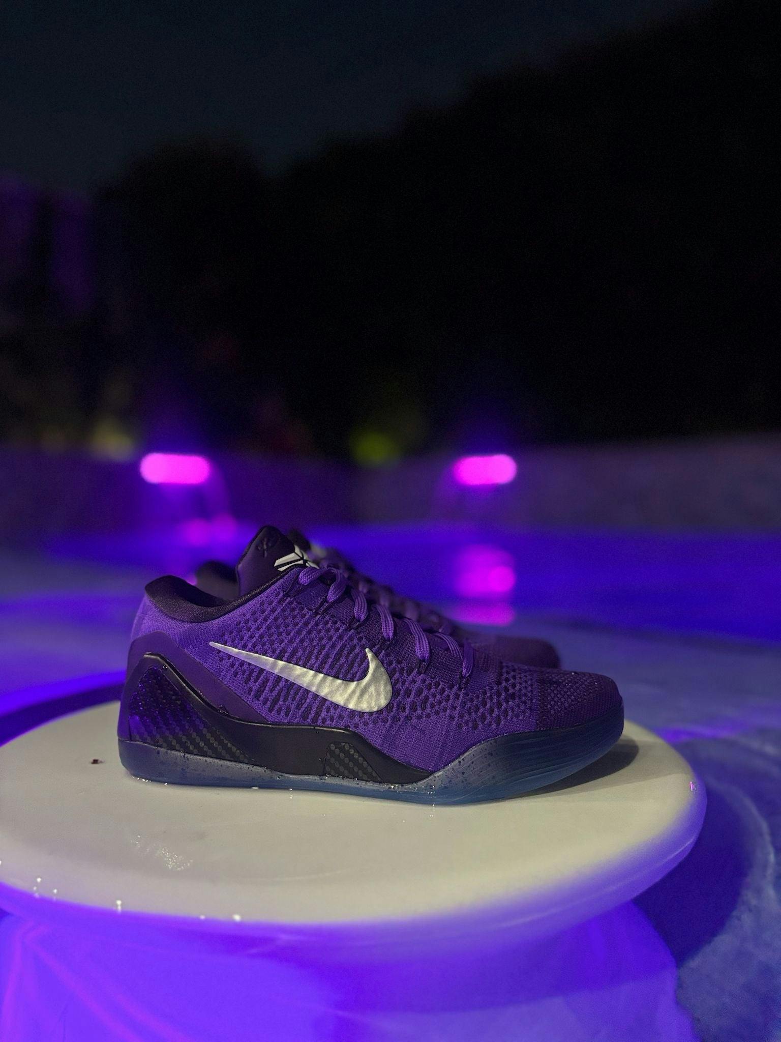 Nike Mens Kobe IX Elite Low Protro- Moonwalker