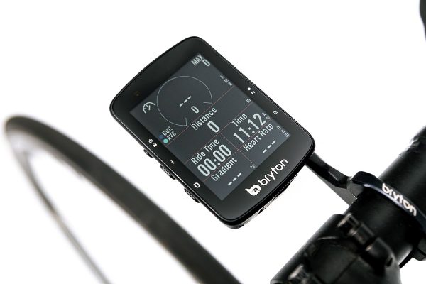 カラーディスプレイ搭載の新型GPSサイコン「Rider 550」発表 手頃な