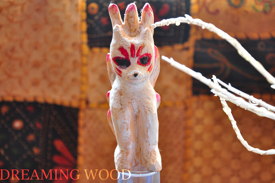 九尾の狐の木彫りオーナメント nine tail fox ornament | iichi 日々の