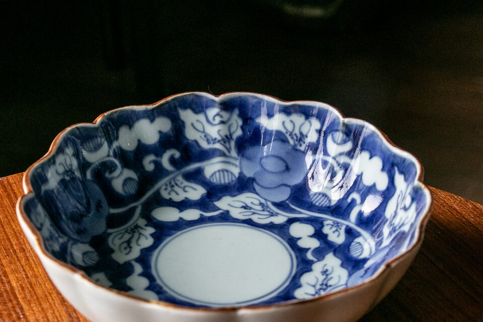 古伊万里 染付 白抜き草花文 なます皿 江戸後期 E013 | iichi 日々の