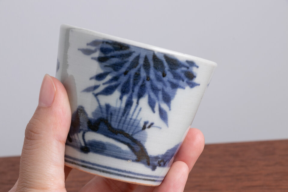 古伊万里 染付 岩に笹竹図 蕎麦猪口 江戸後期 | iichi 日々の暮らしを