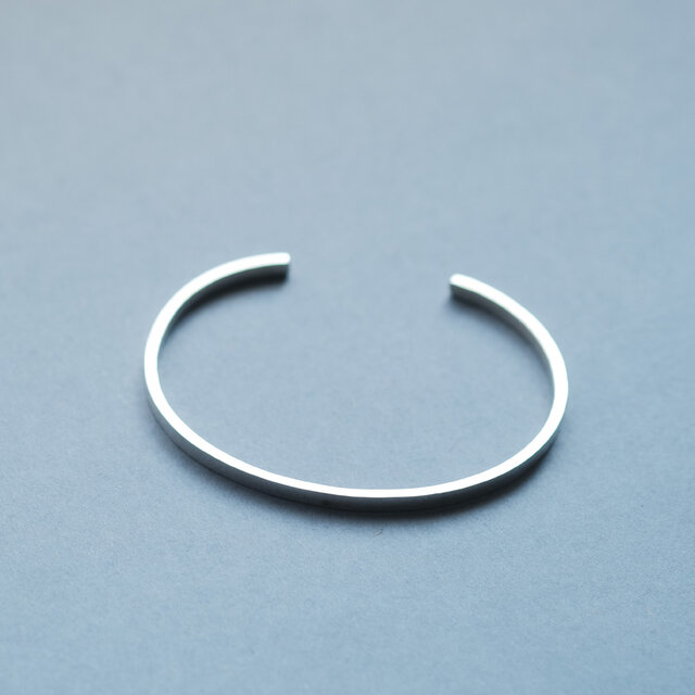 シンプル メンズ バングル シルバー925 | iichi 日々の暮らしを