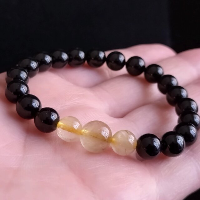 モリオン・ルチルクォーツ・8mm・3連(親玉10mm)【モリオン最高品質