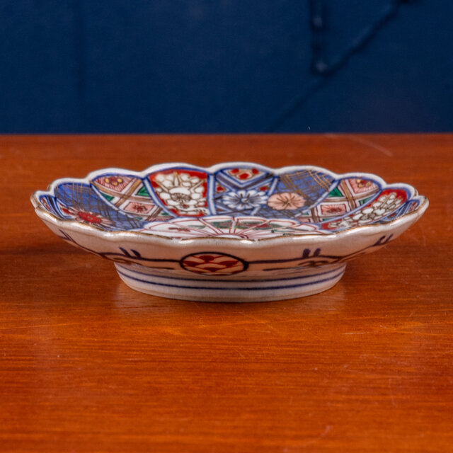 大聖寺伊万里 金襴手 更紗花文 菊形豆皿 明治時代 E106B | iichi 日々