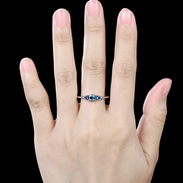 6月の誕生石アレキサンドライトの結婚指輪 925スターリングシルバー