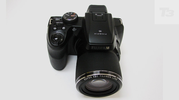 Fujifilm FinePix S9200 review | T3