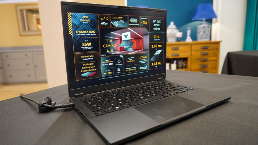 Asus' Beastly New Desktop Workstation Packs a Quadro RTX 4000