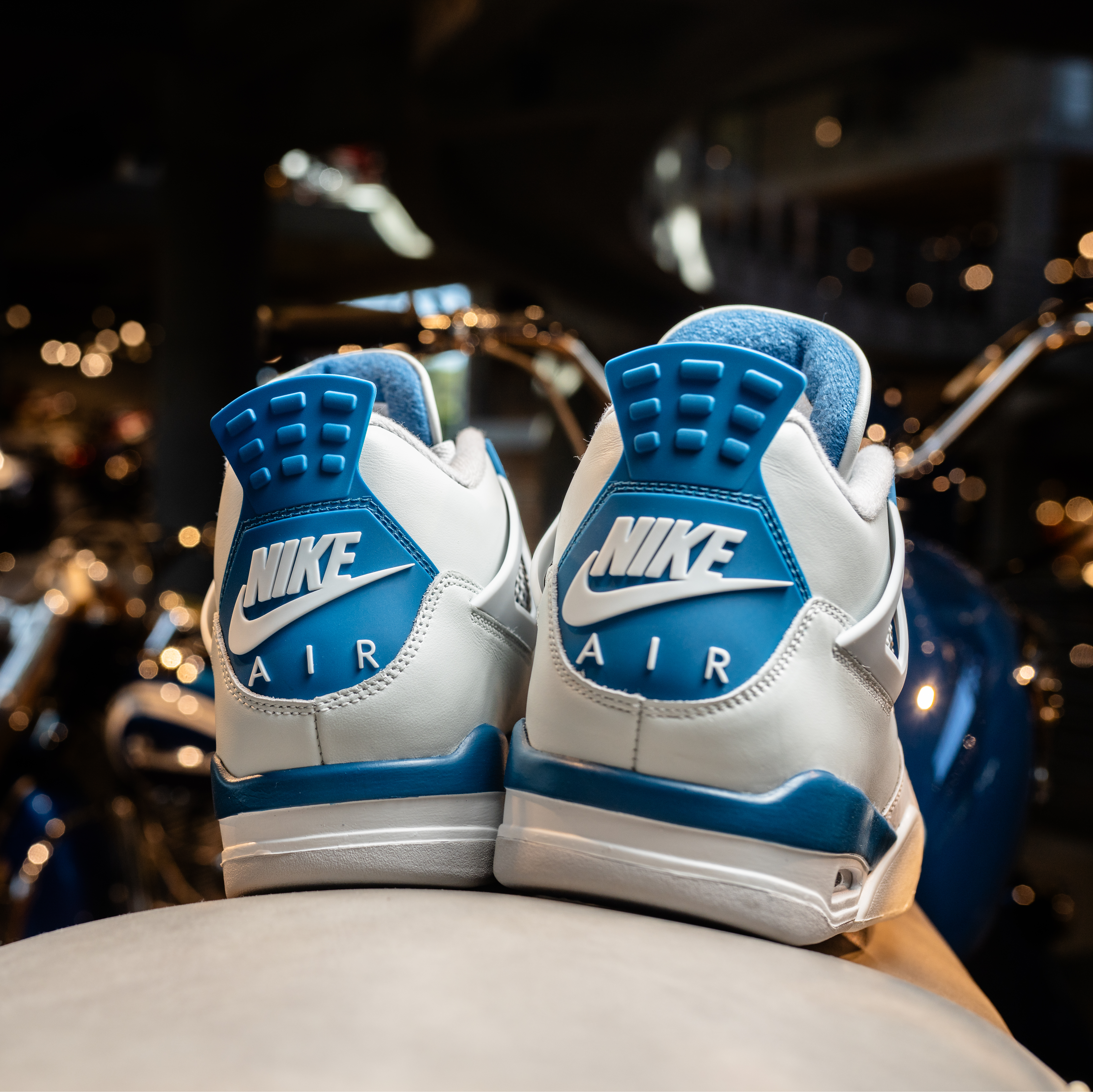 Air Jordan 4 Retro 