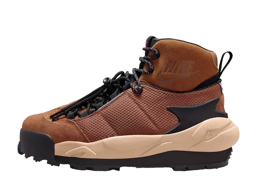 sacai × Nike Magmascape 