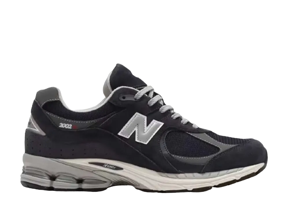 New Balance 2002R GORE-TEX 