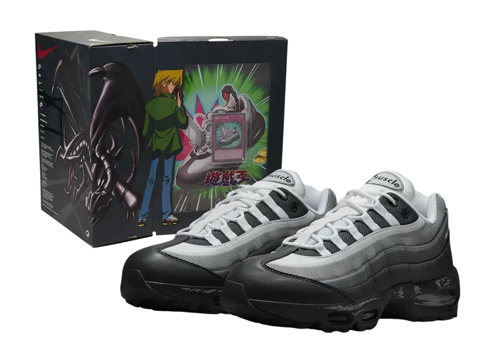 遊戯王 レッドアイズブラックドラゴン nike ナイキ エアマッスル 真紅