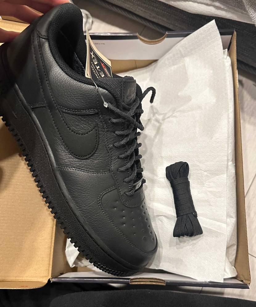 ナイキ エアフォース1 ロー ゴアテックス ビブラム 