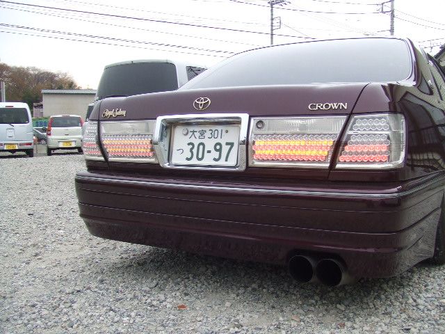 17クラウンLEDテール3号 クリアVer 装着（トヨタ クラウンロイヤル