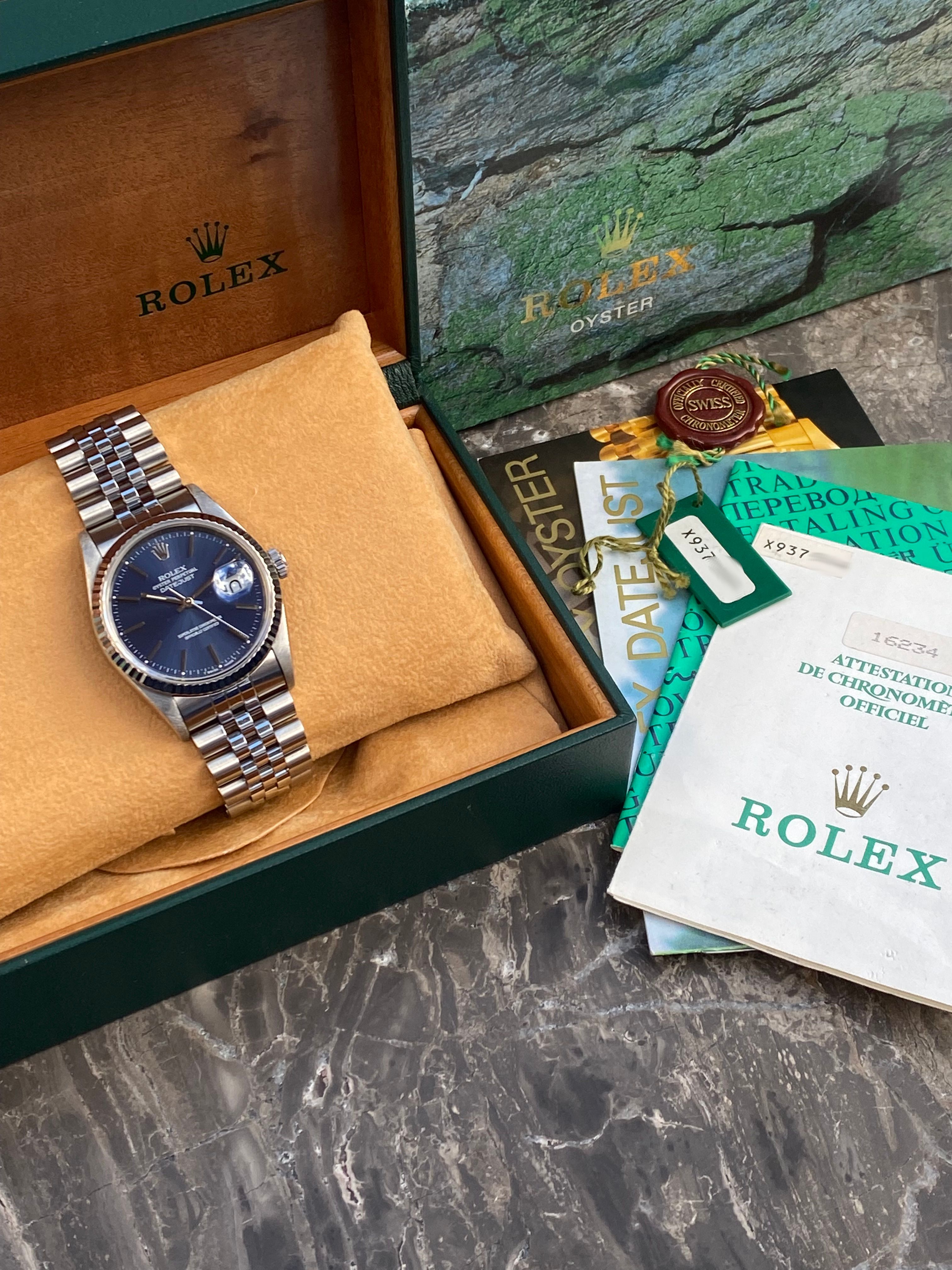 Rolex Datejust 16234 Blue 1991 with original box and papers X937
