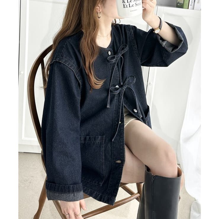 甘さを加えた大人カジュアルアウター。綿100%ドッキング風リボンデニム