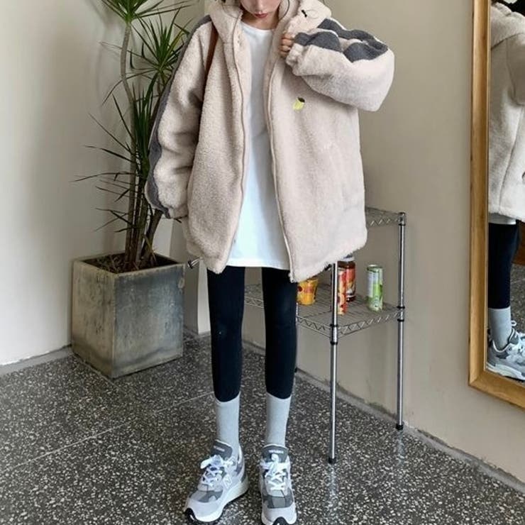 袖ライン入りボアフリースフード付きジャケット[品番：SHNW0012015