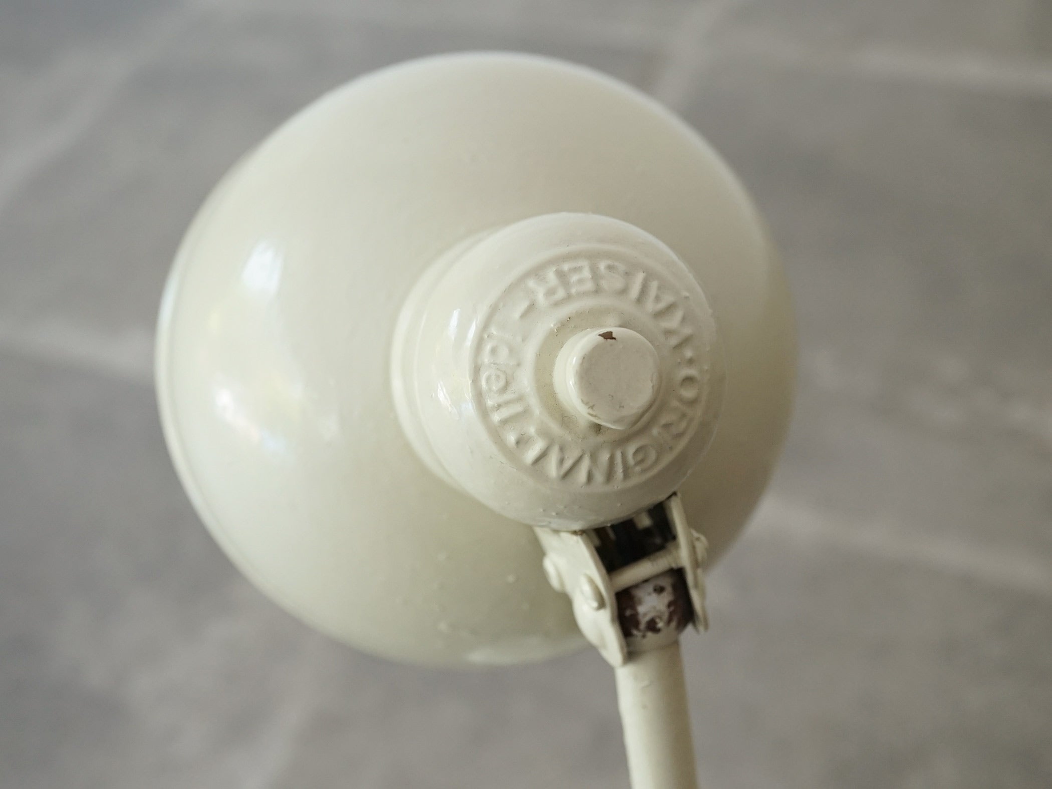 Christian Dell（クリスチャン・デル）Model 6781 テーブルランプ