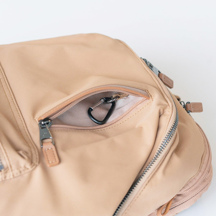 商品レビュー】登降園ママの通勤バッグ「ポッケス」リュックをace MAMA