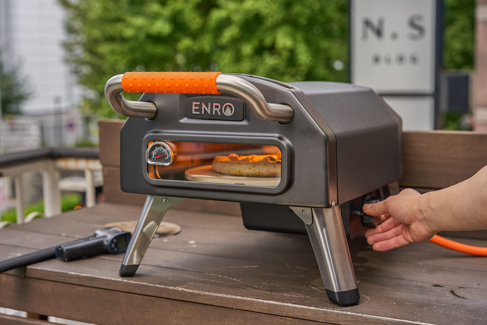 ガス式窯焼名人2 アウトドア用ガス式ポータブルピザ窯 – ENRO 日本公式