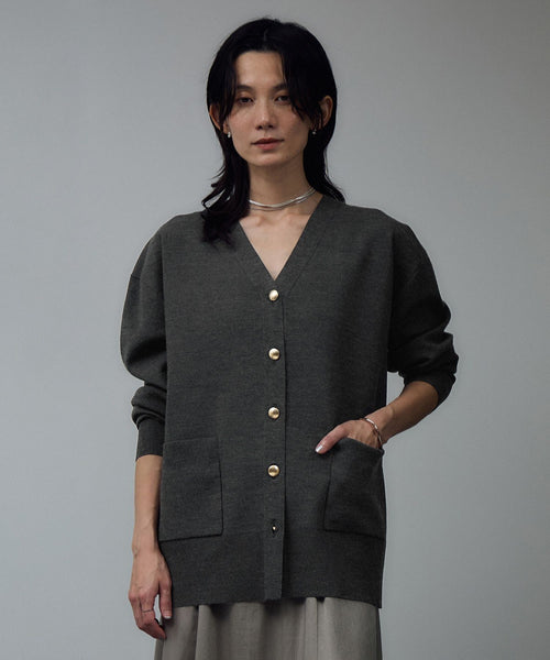 SALON adam et ropé(サロン アダム エ ロペ) / ウールVネック金ボタン