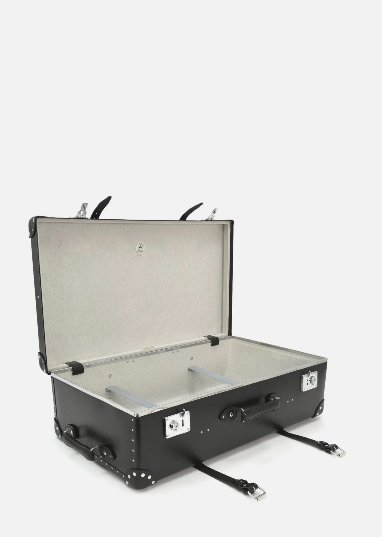 Place with GLOBE–TROTTER 04 YASUKO FURUTA | ジャーナル | 英国製