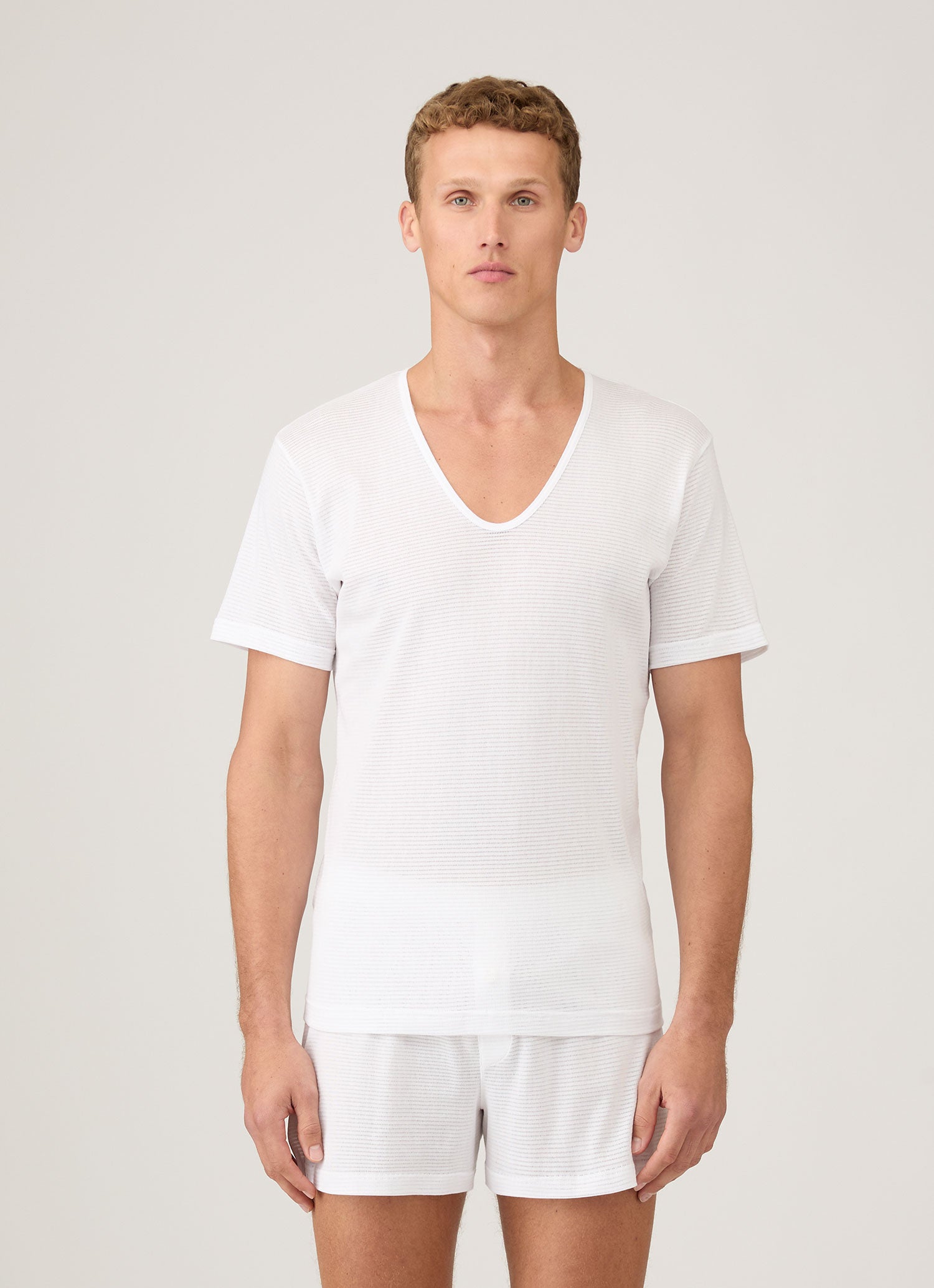 スーパーファインコットンVネックアンダーウェアTシャツ （White