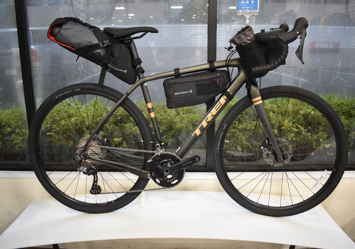 バイクパッキングにおすすめ！ 何かと便利なBlackburn(ブラックバーン
